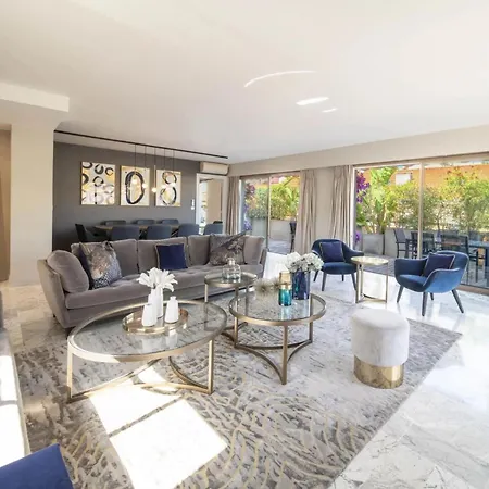 -clr- Stunning With Terrace Apartamento